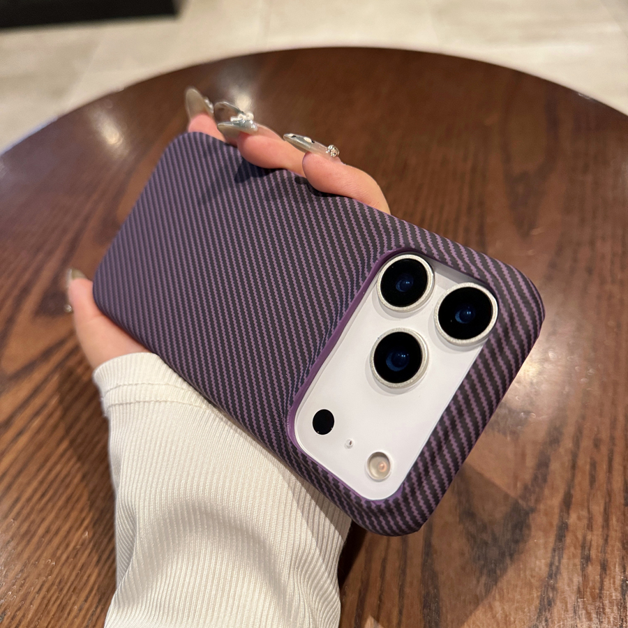 Vogue Carbon Fiber Grain Phone - Phone Cases Vogue review and price