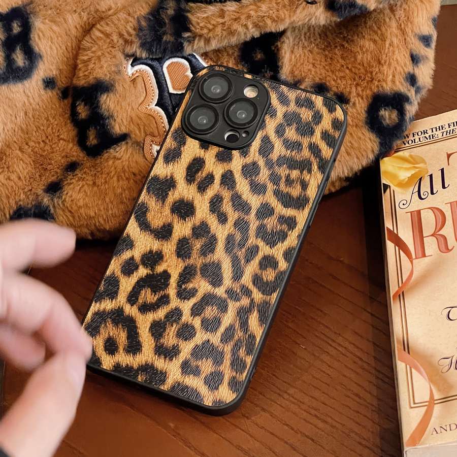 Vogue Leopard Print Mobile Pho - Phone Cases Vogue review and price