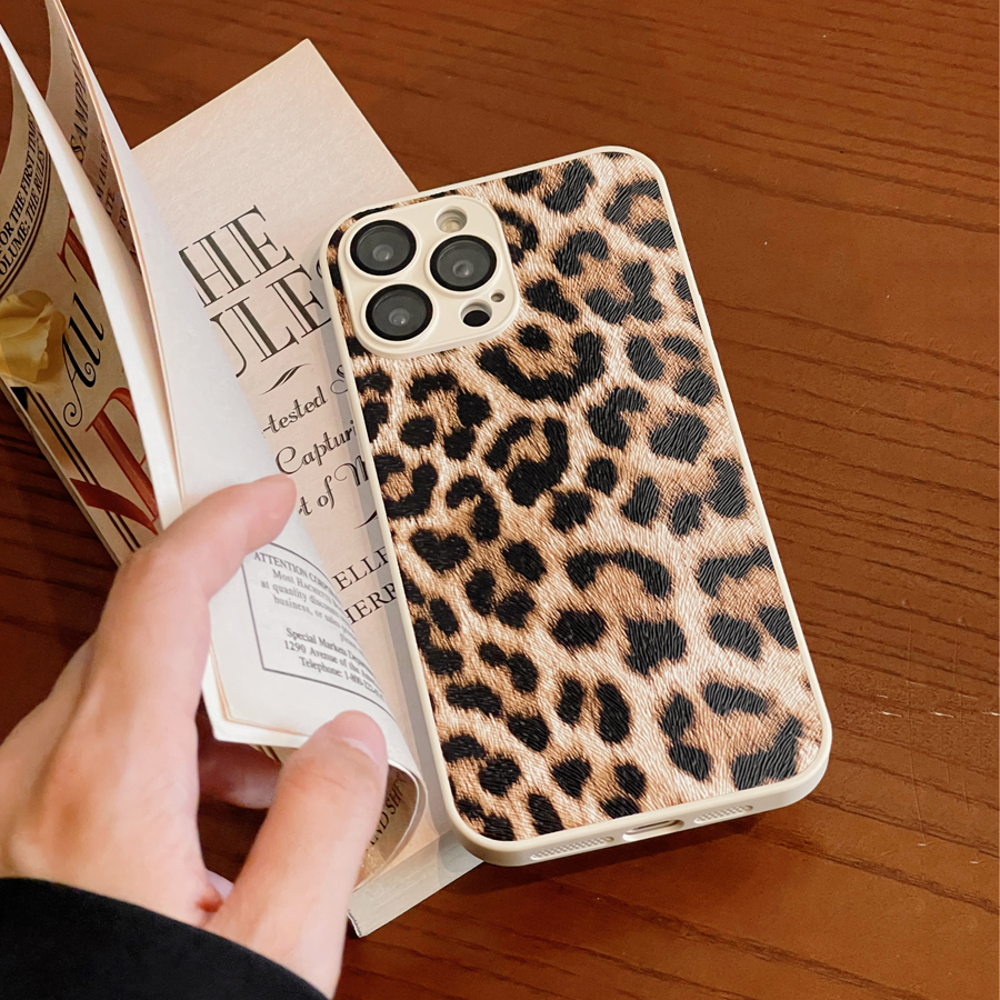 Vogue Leopard Print Mobile Pho - Phone Cases Vogue review and price